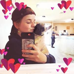 Meet your Posher, Jenna